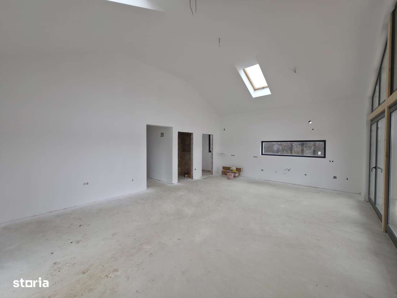 Case noi single premium la cheie sau la rosu, 7 arii, in Livezeni - Imagine principală: 5/10