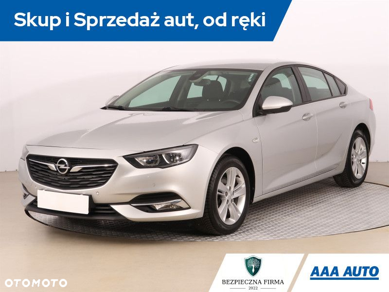 Opel Insignia - 2