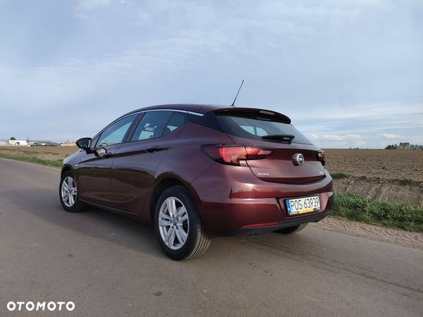 Opel Astra V 1.4 T Enjoy - 4