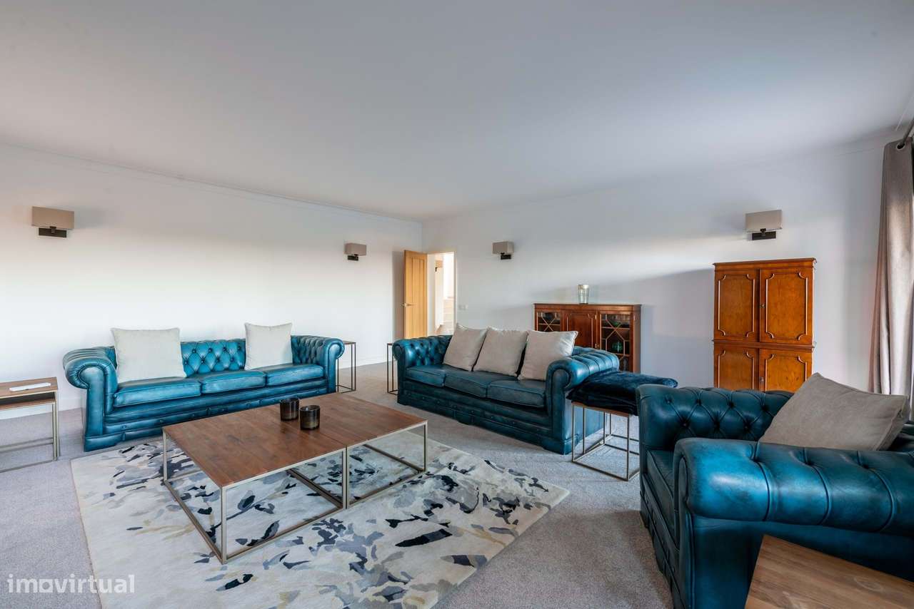 Villa de luxo de 5 quartos de golfe na linha de frente-11
