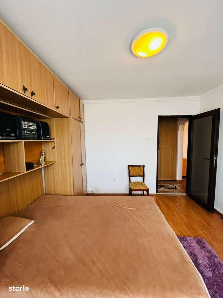 Apartament 3 camere centrala gaz termen lung parcare Zona Tomis Nord - Imagine principală: 5/11