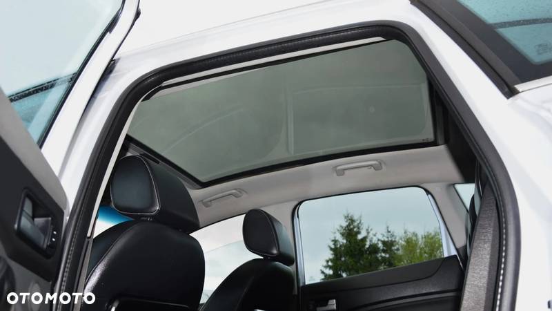 Ford Kuga 2.0 TDCi Titanium FWD - 36