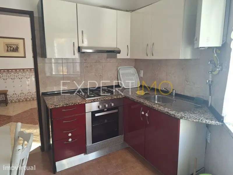 Apartamento T2, próximo do centro da cidade - Grande imagem: 2/12