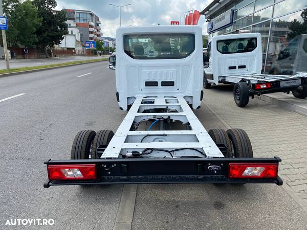 Ford Transit Single Chassis Cab - 8