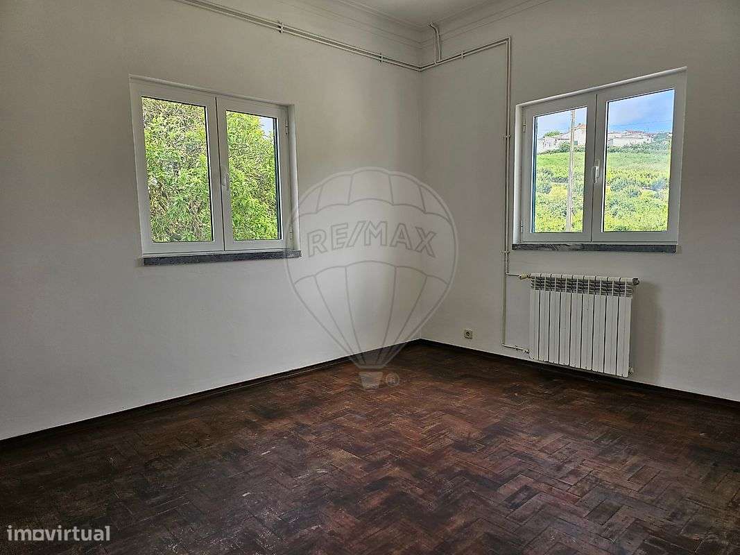 Moradia T5 para venda-5