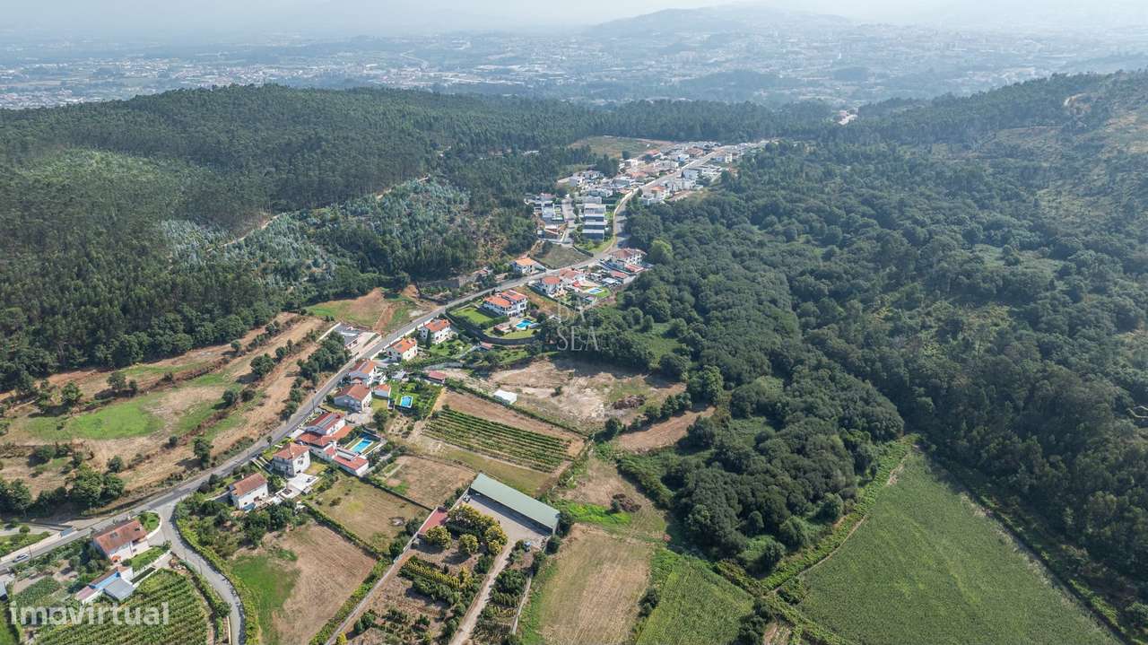 Terreno agrícola com 6044m2 em Semelhe, Braga.-11