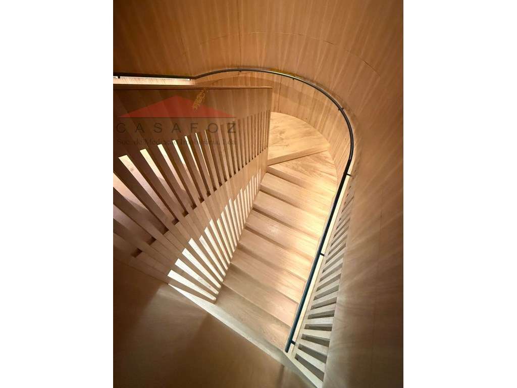 Venda Apartamento T3 Duplex Novo em Nevogilde-14