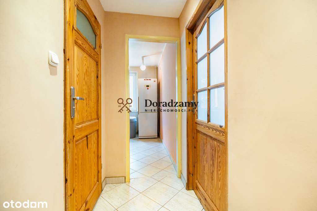 Kawalerka z oddzielną kuchnią i balkonem - Pełny obrazek: 4/5