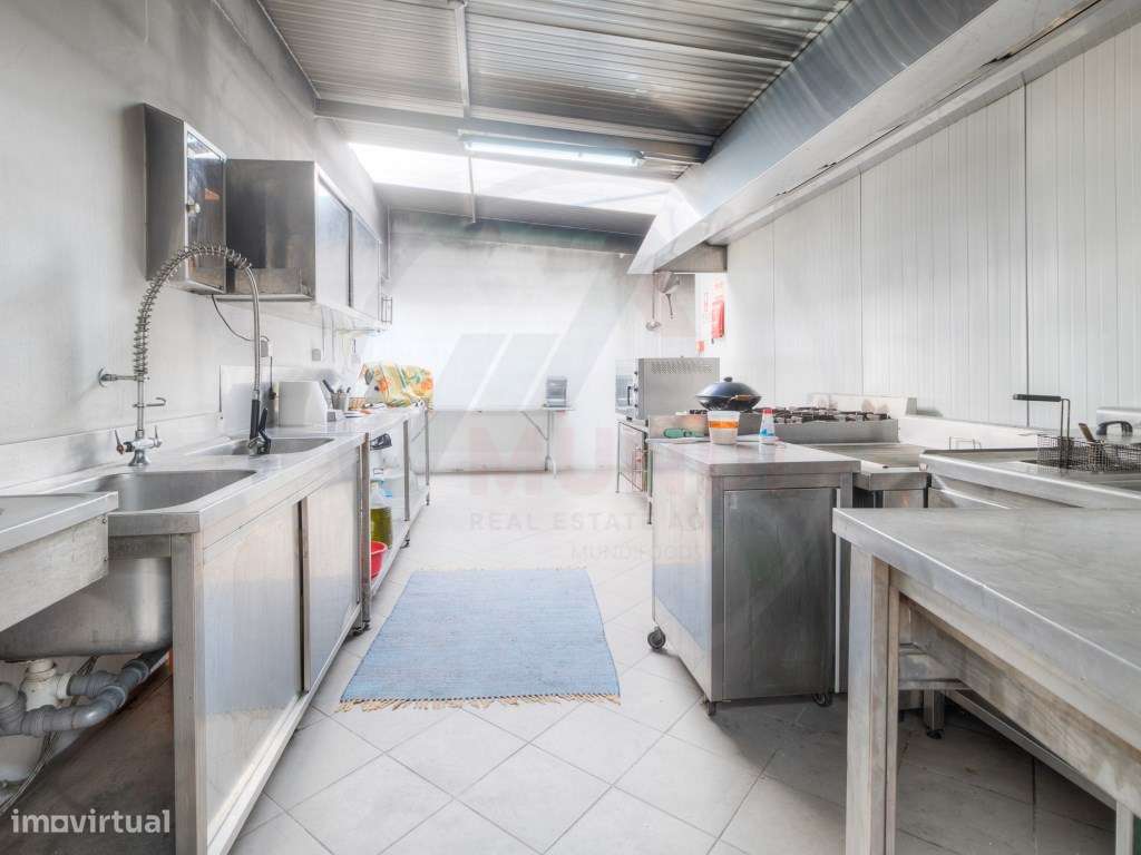 Restaurante/Churrasqueira - Grande imagem: 2/25