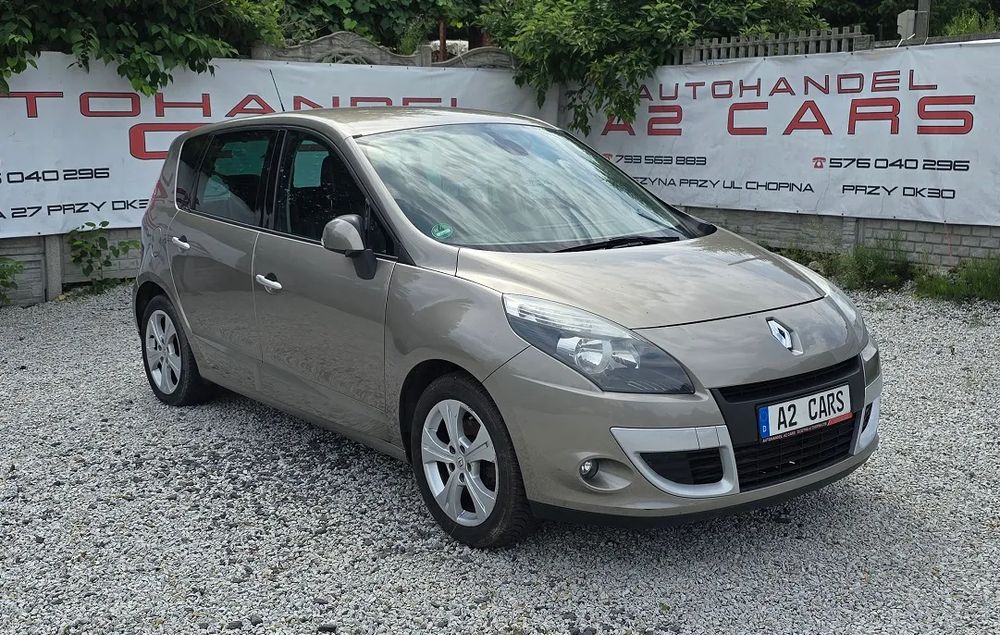 Renault Scenic III 1.4 16V TCE Tech Run 2011