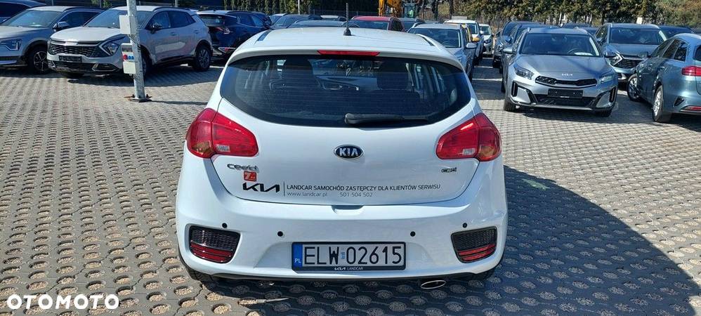 Kia Ceed Cee'd 1.4 CRDi M - 4