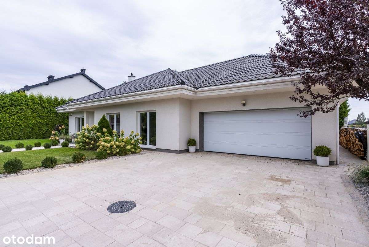 PARTEROWY DOM 242 M2 W AMERYKAŃSKIM STYLU!-14