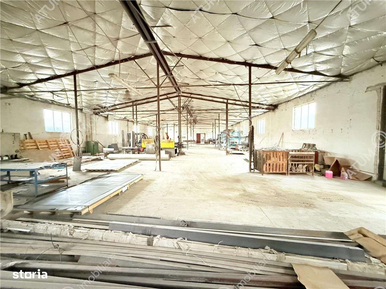 Hala industriala 1980 mp utili si 3520 mp teren de vanzare in Cisnadie-2