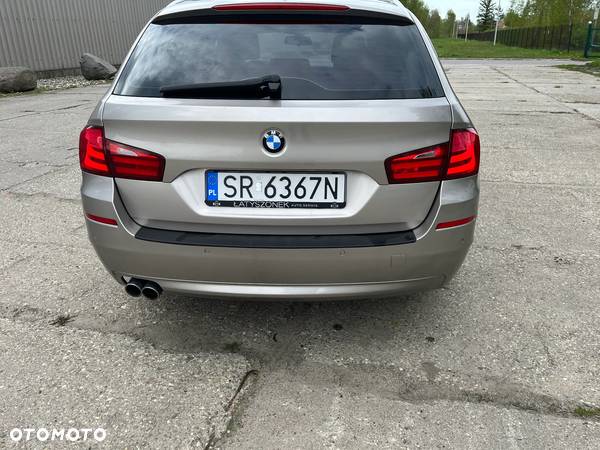 BMW Seria 5 520d Touring - 7