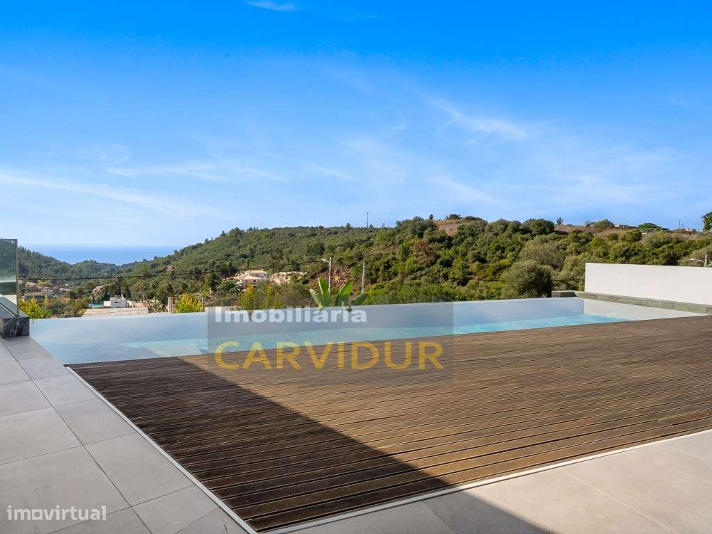 Moradia T5 de Luxo com Piscina Infinita ,Campo de Padel e Elevador ...-43