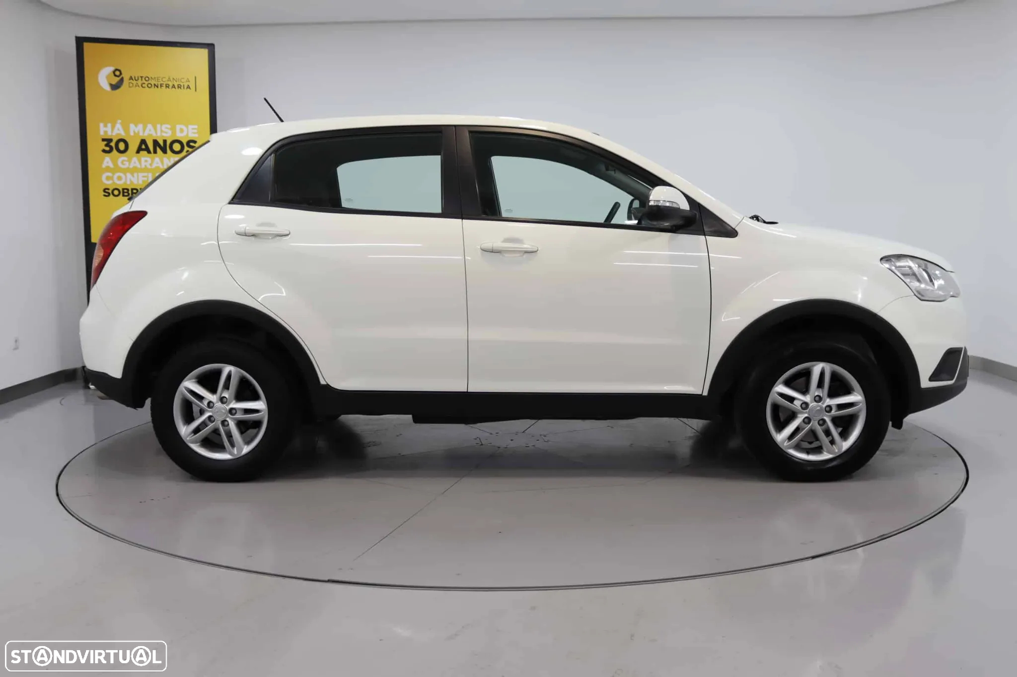 SsangYong Korando D20T Premium - 8