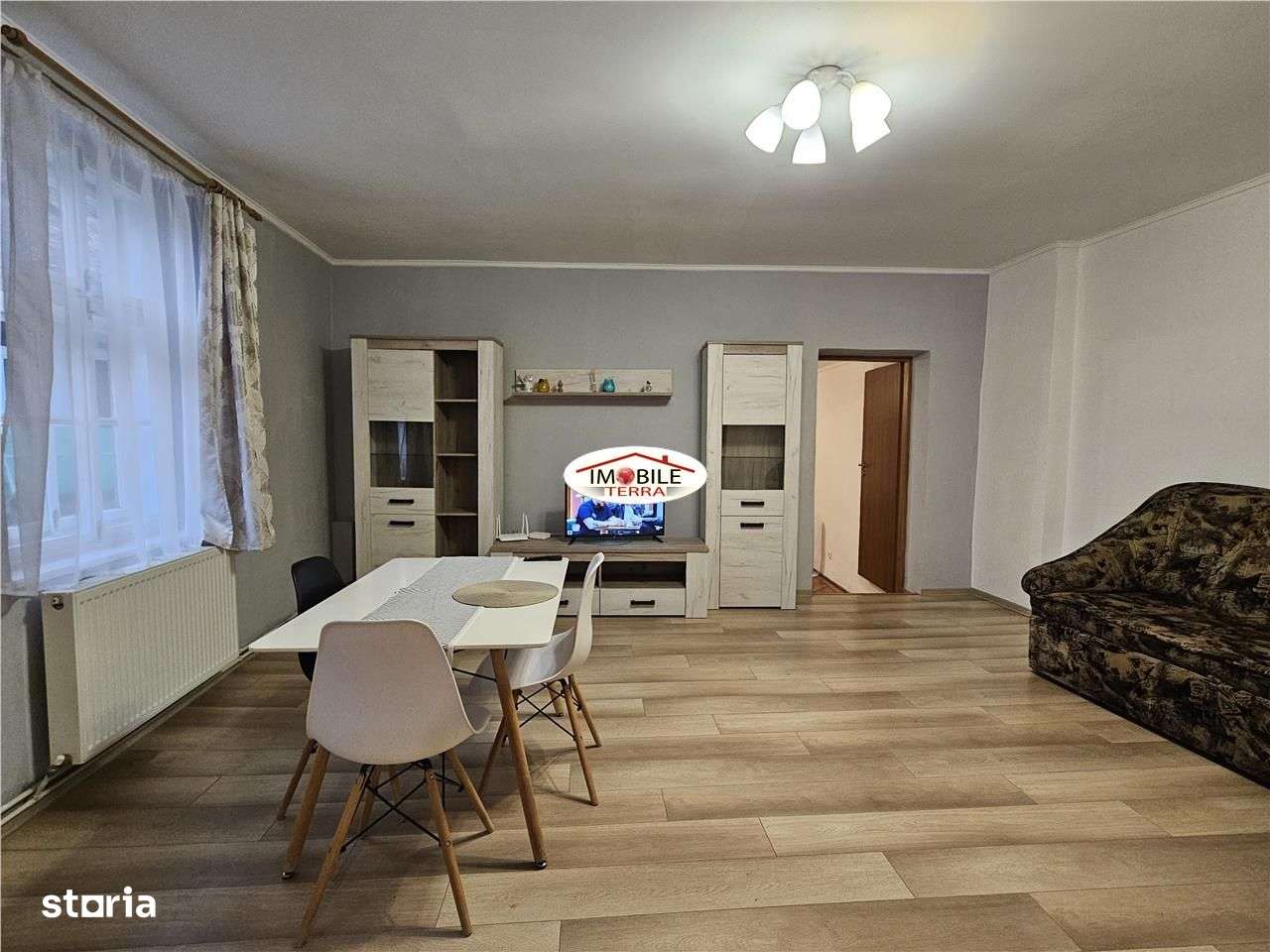 Apartament mobilat la etajul 1 in orasul de jos strada 9 Mai - Sibiu-0