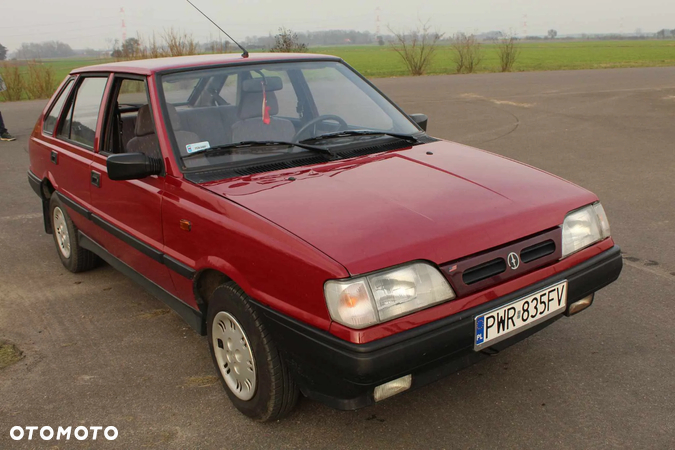 Polonez Caro - 9