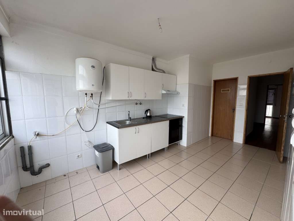 Apartamento T3 em Samora Correia-6