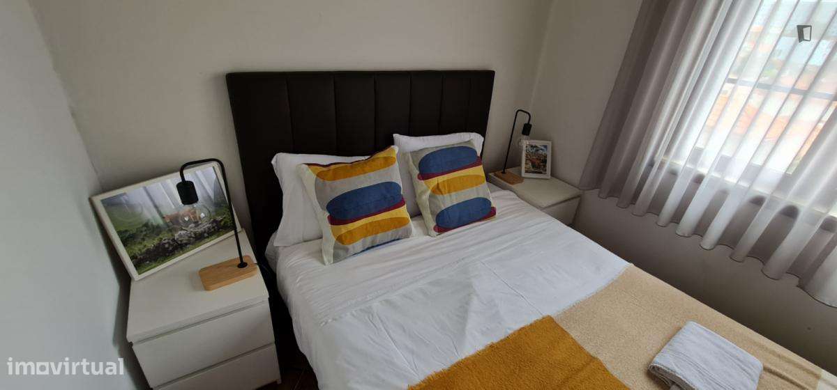 Apartamento com 3 quartos - localizado em Cedofeita Porto - Grande imagem: 2/10