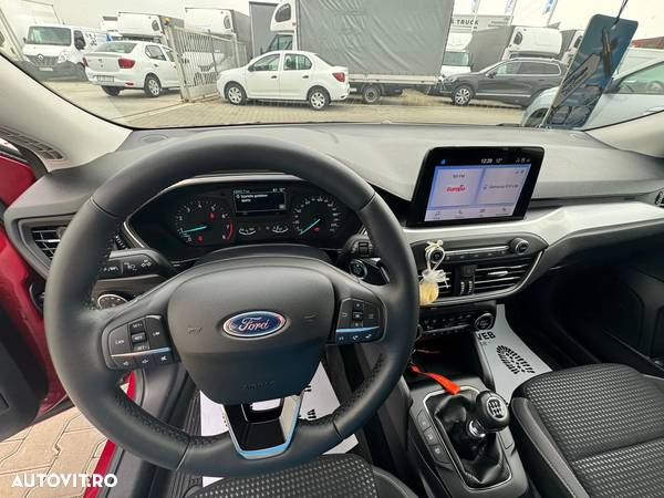 Ford Focus 1.0 EcoBoost Trend Edition - 13