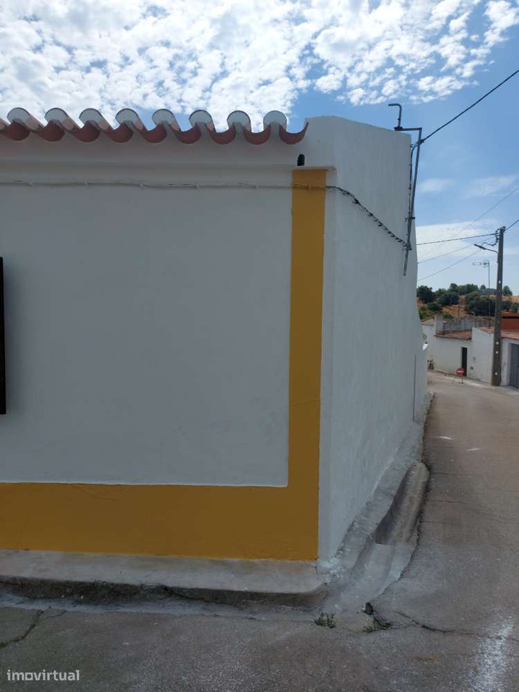 Moradia Geminada T3 - Selmes - Grande imagem: 2/31