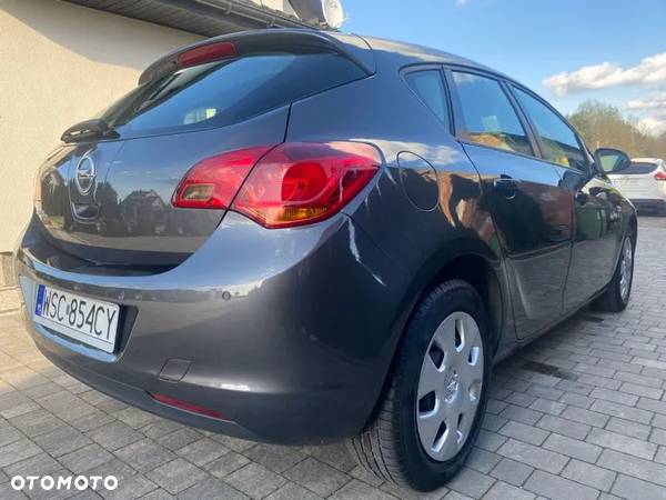 Opel Astra 1.6 Edition Sport - 5