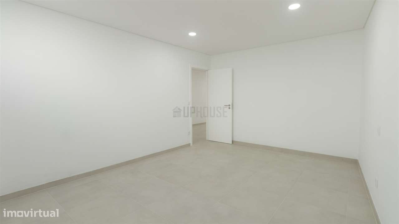 Moradia T3 Nova - Freguesia do Campo, Viseu-5