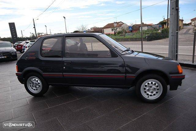 Peugeot 205 - 4