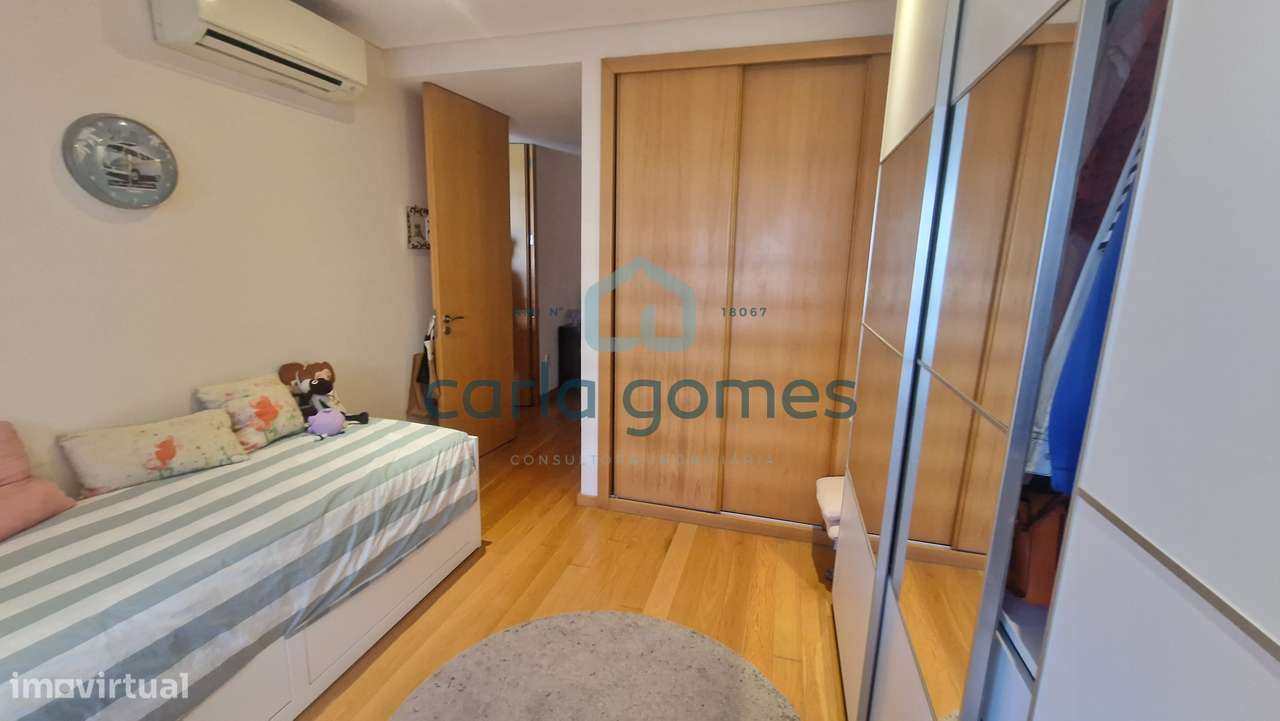 APARTAMENTO T2 C/SUÍTE VARANDA LUGAR DE GARAGEM | RIO TINTO, GONDOMAR-14