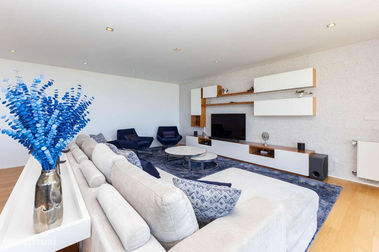 T3 de Luxo na 1.ª Linha de Mar, Madalena ,170m2 Úteis ,Box 69m2...-3