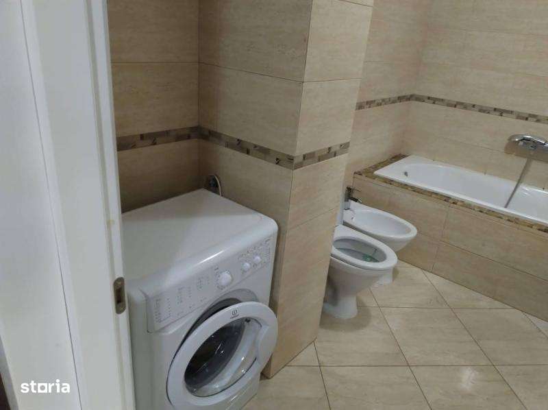 Apartament 2 camere zona Liceului Economic , etaj 3 , renovat - Imagine principală: 4/5