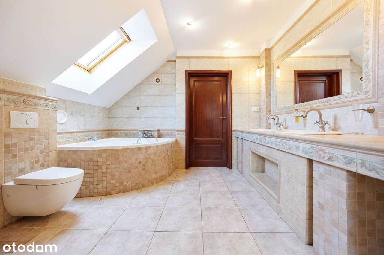 Klasyczny dom z charakterem.-6