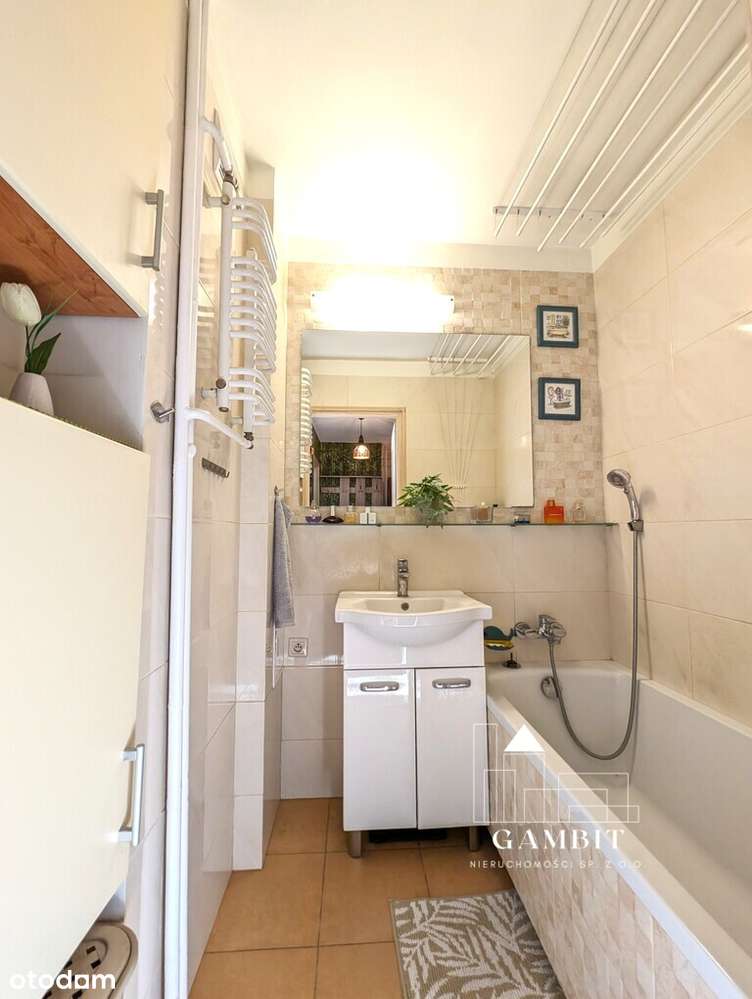 Interesujące, jasne i ustawne 3pok. loggia/piwnica-15