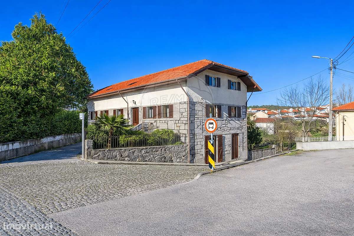 Moradia T11 para venda - Grande imagem: 2/50