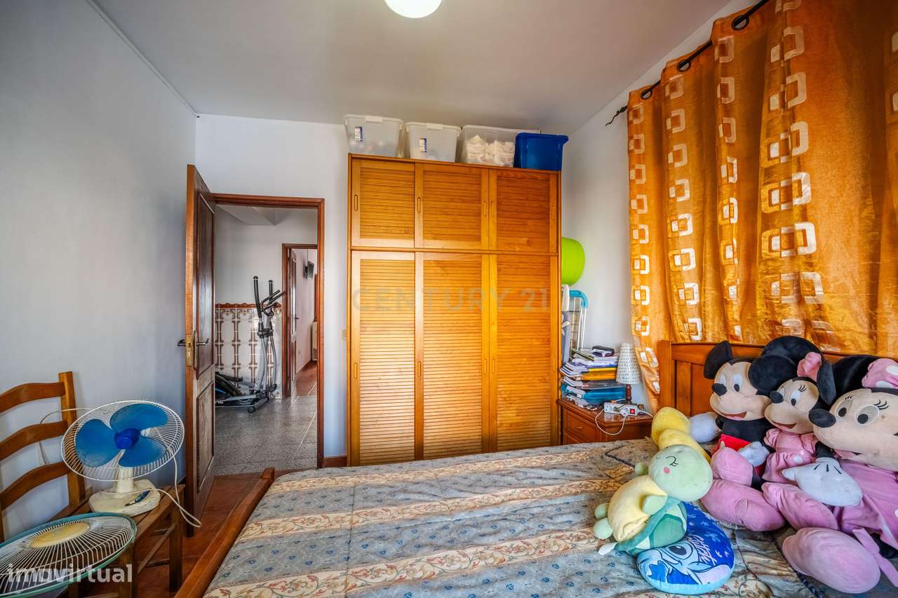 Apartamento T3 no Centro de Bem Viver (Feira Nova) em Marco de Canaves-16