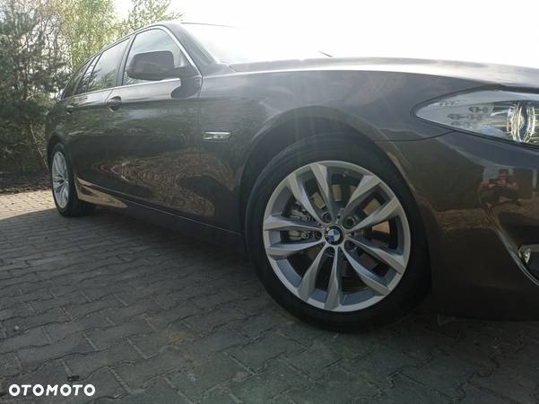 BMW Seria 5 520d Touring - 4