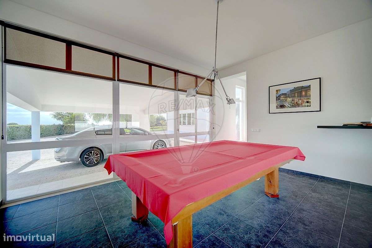 Moradia T5 para venda-9