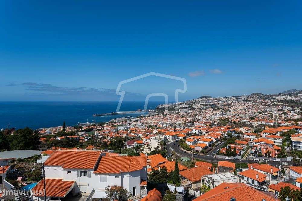 Moradia T4 - Funchal-1