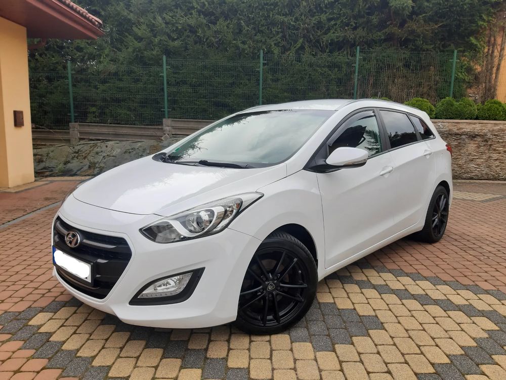 Hyundai i30 II (2012-2017) blue 1.4 YES Gold 2017
