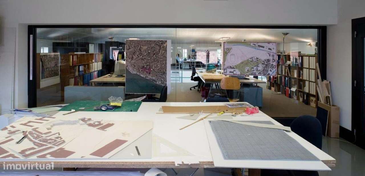 Escritório com 2 pisos e terraço na Av. do Brasil, Lisboa - Grande imagem: 4/20