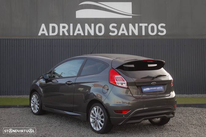 Ford Fiesta 1.5 TDCi STLine - 4