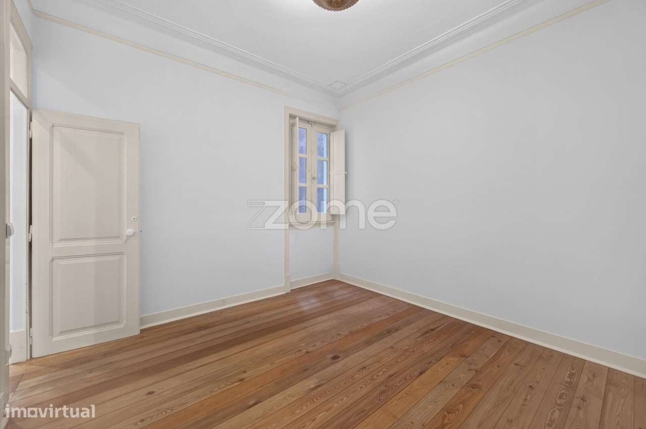 Apartamento T6 nas Picoas, Avenidas Novas, Lisboa-24