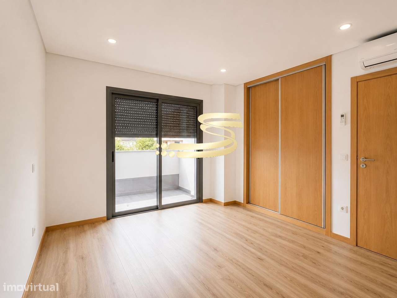 Apartamento T2 em Pedroso-11