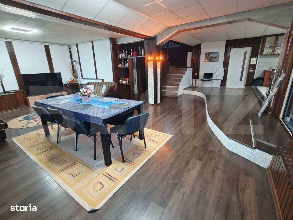 Casa de vacanta/locuit  7 camere, 420 mp utili, 1430 mp de teren, Mari - Imagine principală: 5/15