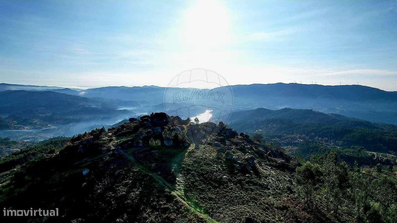 Moradia T6 para venda - Grande imagem: 2/39