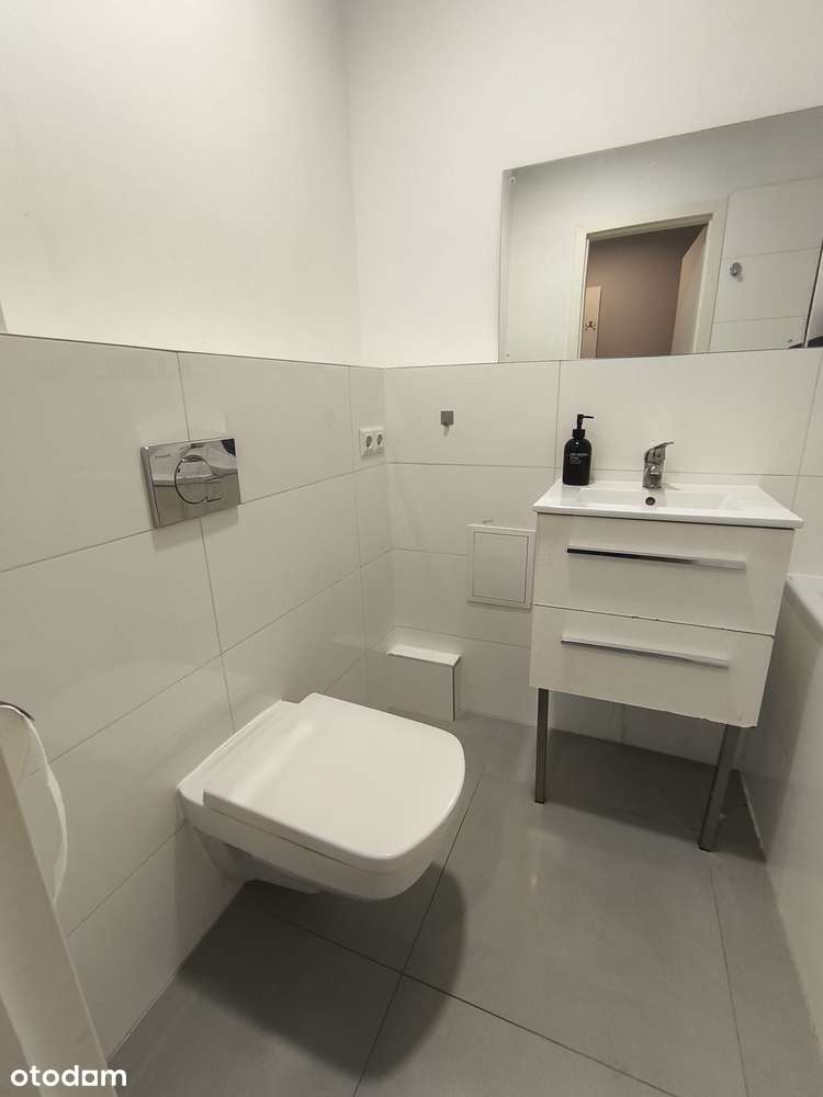 Centrum ul. Grabiszyńska 48m2, Media miejskie, Balkon !!!-10