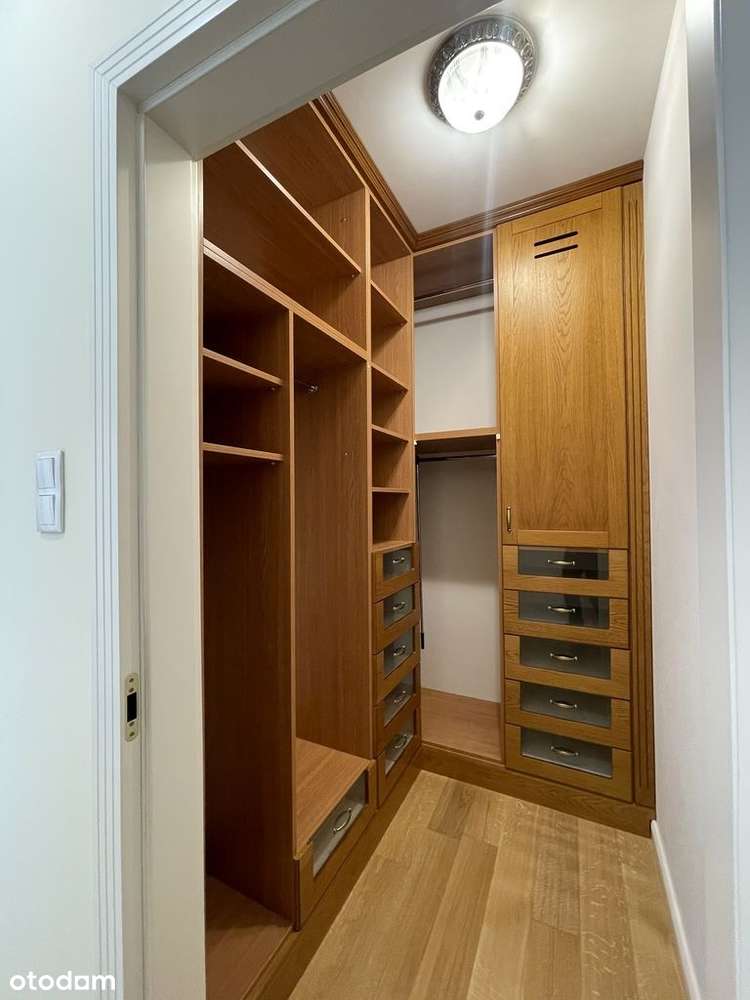 Funkcjonalny apartament w prestiżowej inwestycji-9