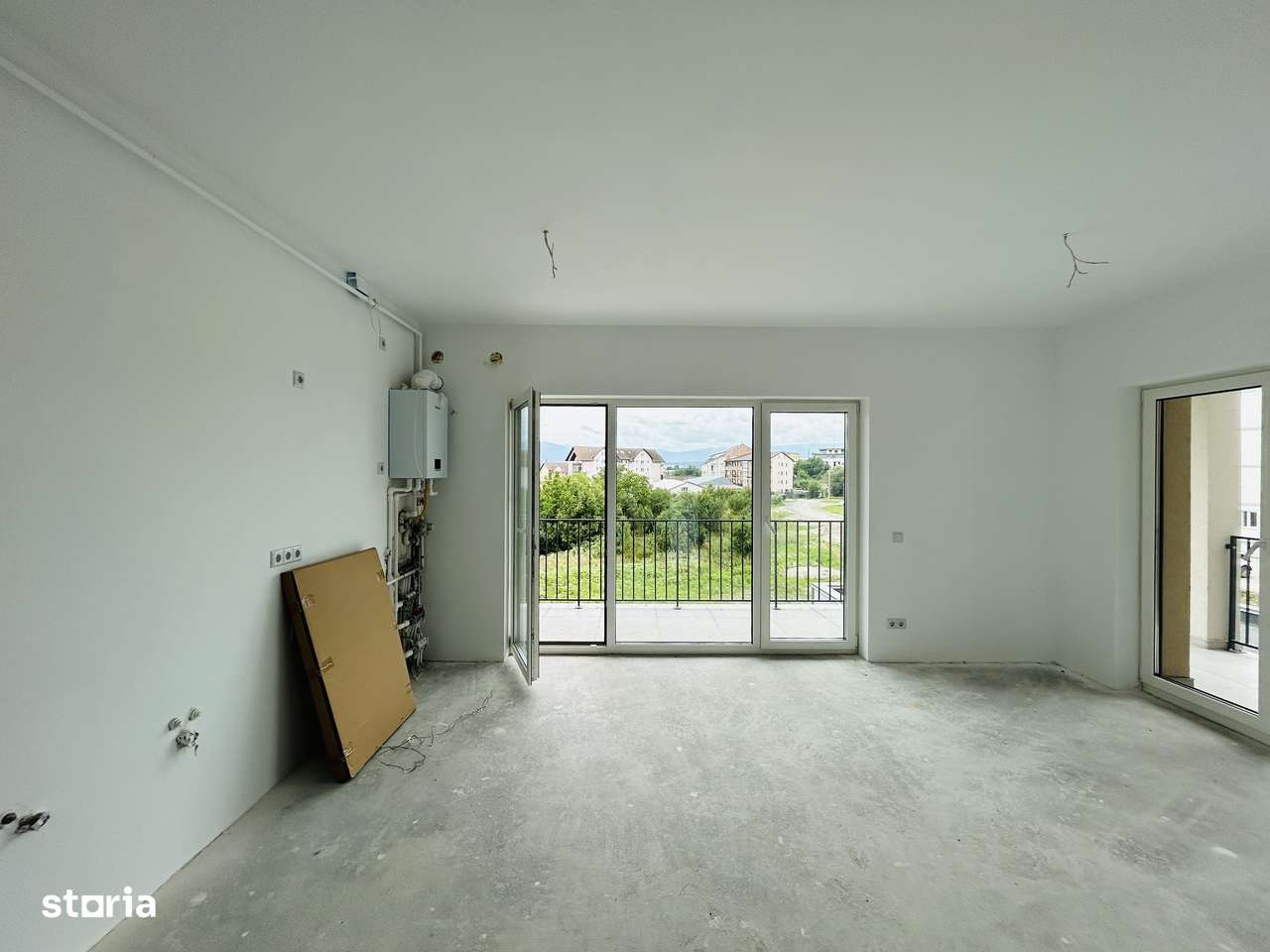 INTABULAT! 3 camere - 73mp- 2 logii- boxa-6