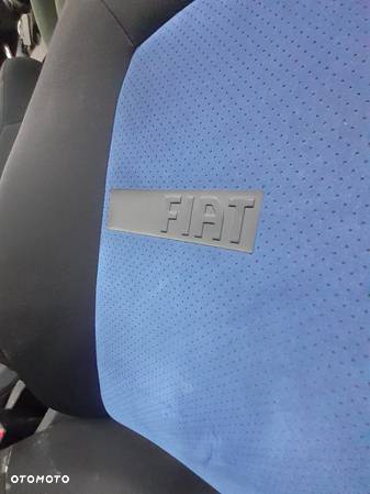 Fotele przednie Fiat Grande Punto 3D 2005 - 4